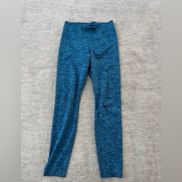 Nike One Luxe Women's Heathered Mid-Rise Leggings, Size Small, Great Condition - Picture 2 of 6